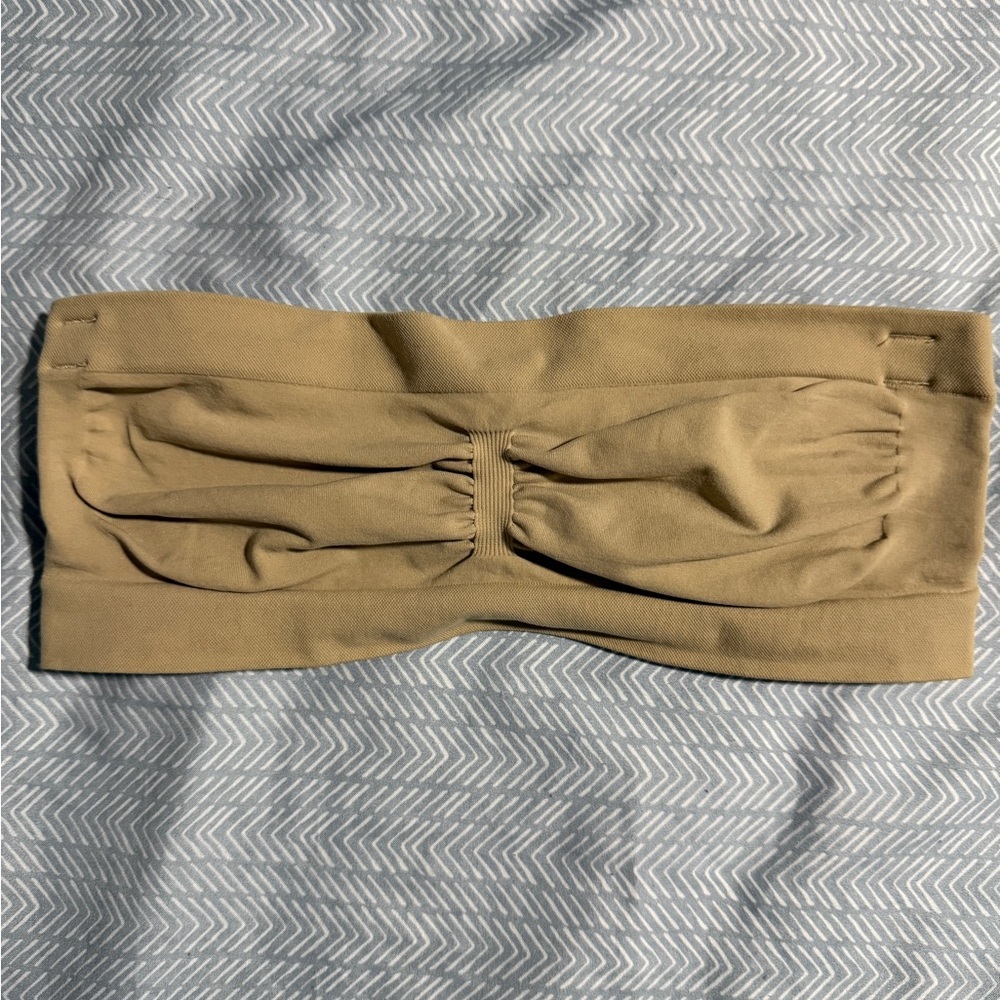 SKIMS bandeau missing attachable straps